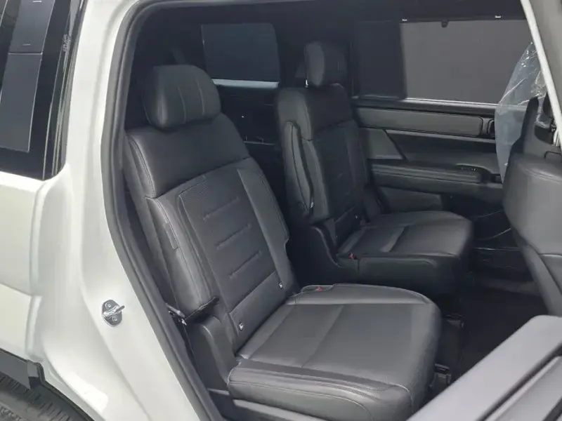 2024 Hyundai Santa Fe с пробегом 27 234 км