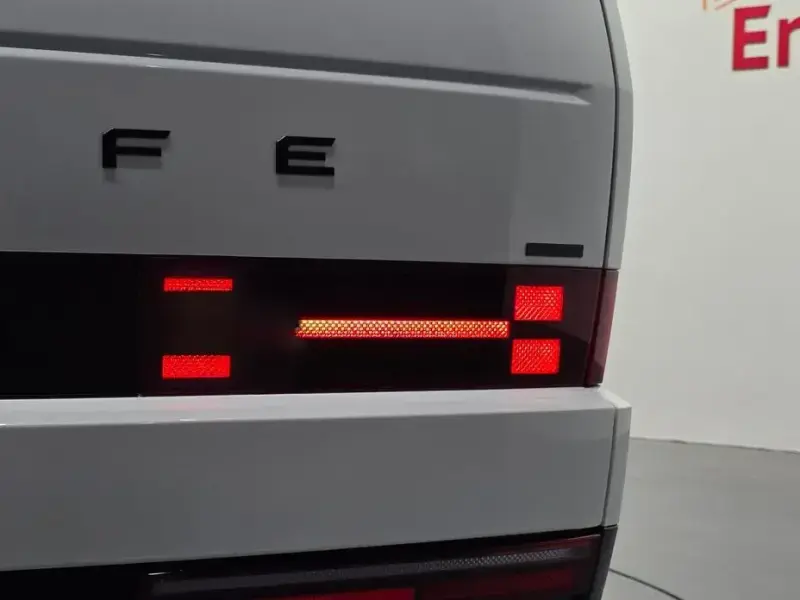 2024 Hyundai Santa Fe с пробегом 27 234 км