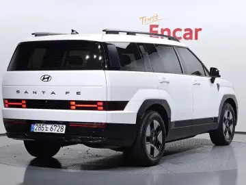 2024 Hyundai Santa Fe с пробегом 13 586 км