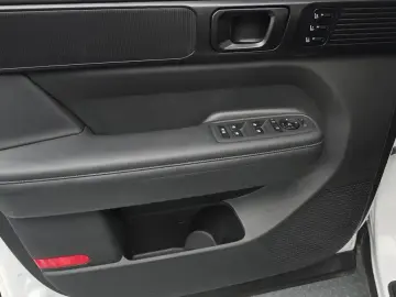 2024 Hyundai Santa Fe с пробегом 13 586 км