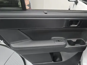 2024 Hyundai Santa Fe с пробегом 13 586 км