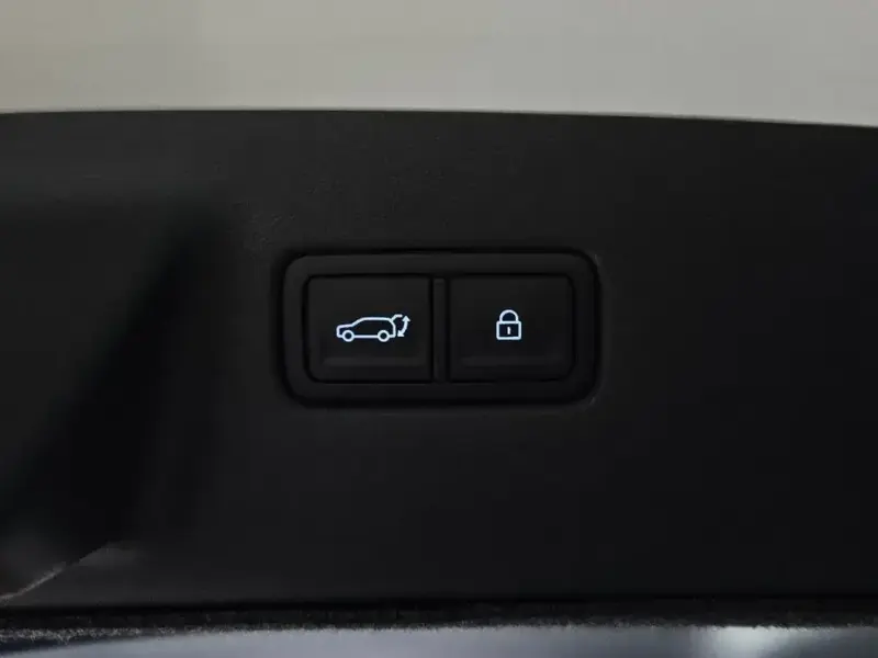 2024 Hyundai Santa Fe с пробегом 34 301 км