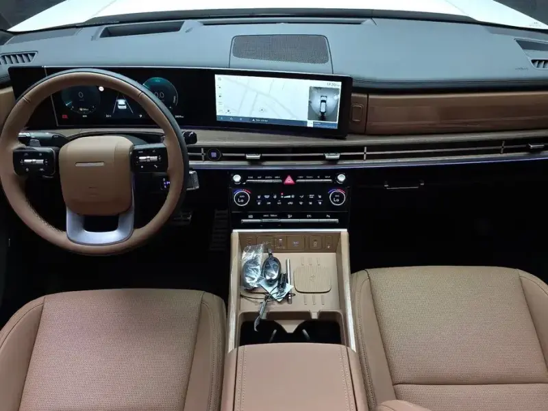 2026 Hyundai Santa Fe с пробегом 2 829 км