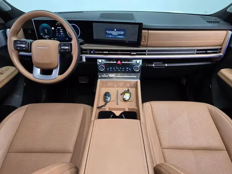 2023 Hyundai Santa Fe с пробегом 32 677 км