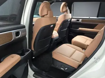 2023 Hyundai Santa Fe с пробегом 32 677 км