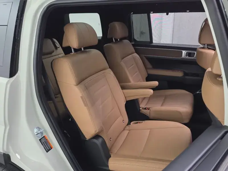 2024 Hyundai Santa Fe с пробегом 21 686 км