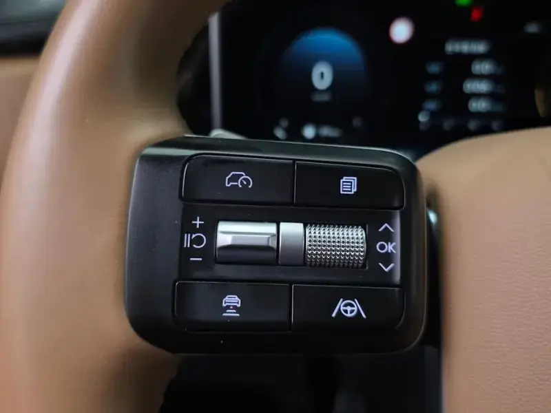 2024 Hyundai Santa Fe с пробегом 21 686 км
