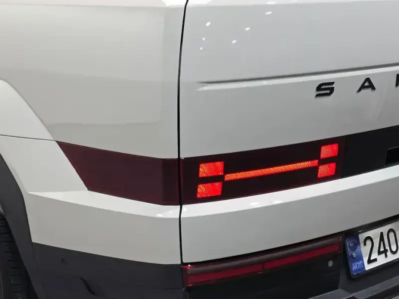 2024 Hyundai Santa Fe с пробегом 21 686 км