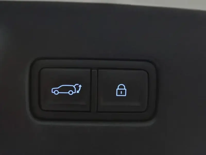 2024 Hyundai Santa Fe с пробегом 21 686 км