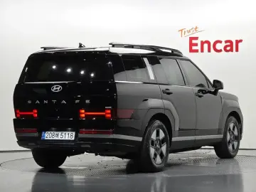 2024 Hyundai Santa Fe с пробегом 32 142 км