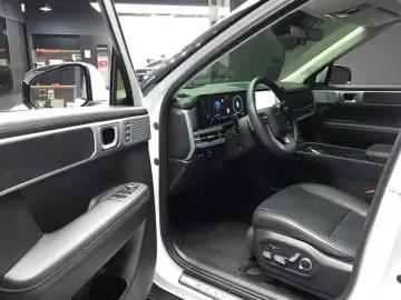 2023 Hyundai Santa Fe с пробегом 36 826 км