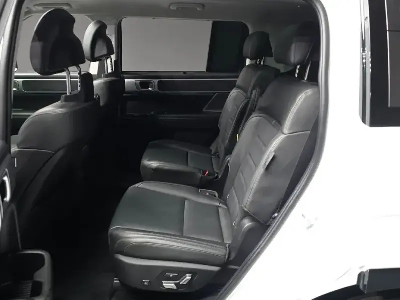 2023 Hyundai Santa Fe с пробегом 36 826 км