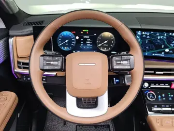 2024 Hyundai Santa Fe с пробегом 11 050 км