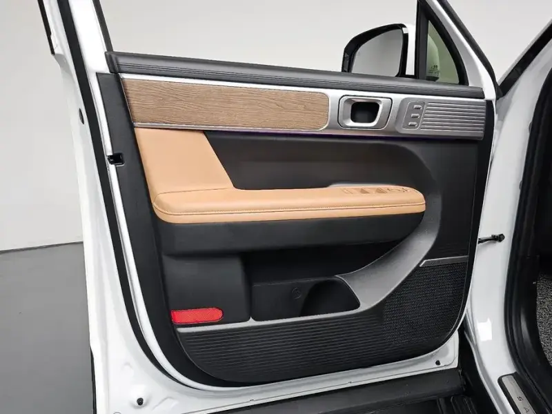 2024 Hyundai Santa Fe с пробегом 11 050 км