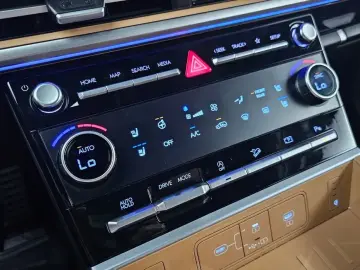 2024 Hyundai Santa Fe с пробегом 26 035 км