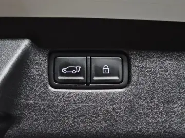 2024 Hyundai Santa Fe с пробегом 11 050 км