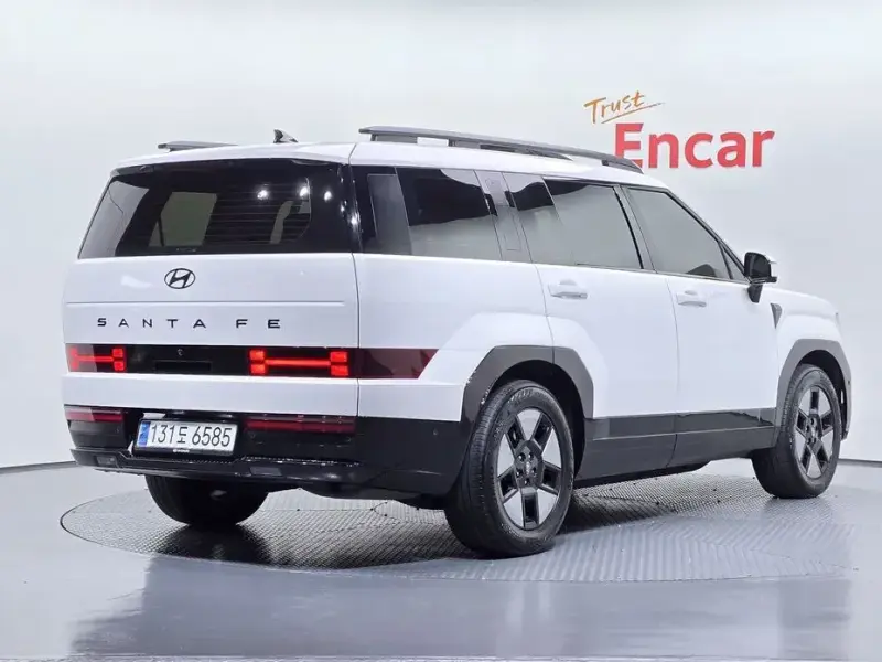 2024 Hyundai Santa Fe с пробегом 45 327 км