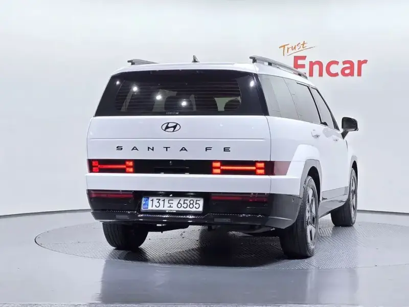 2024 Hyundai Santa Fe с пробегом 45 327 км