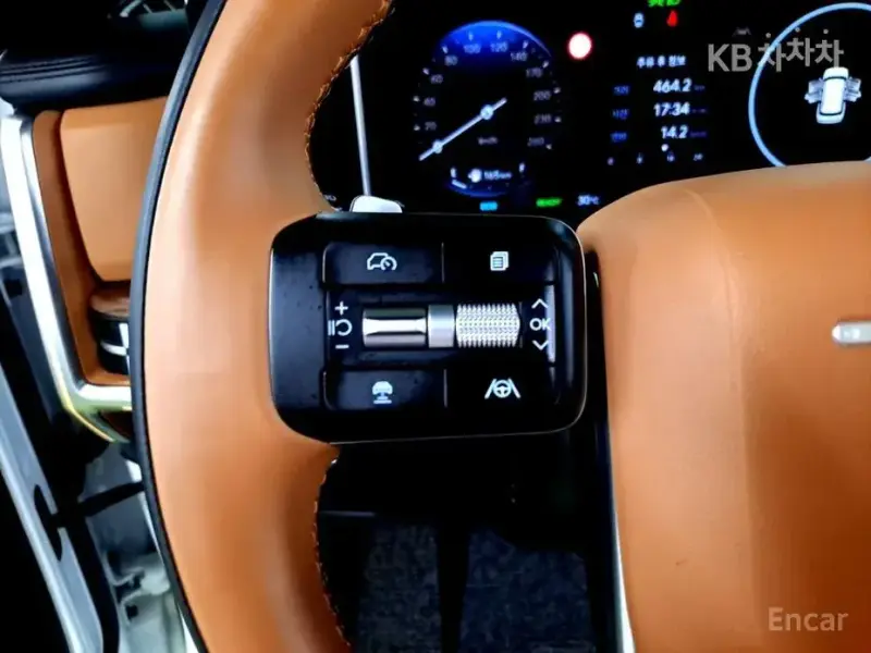 2023 Hyundai Santa Fe с пробегом 23 868 км
