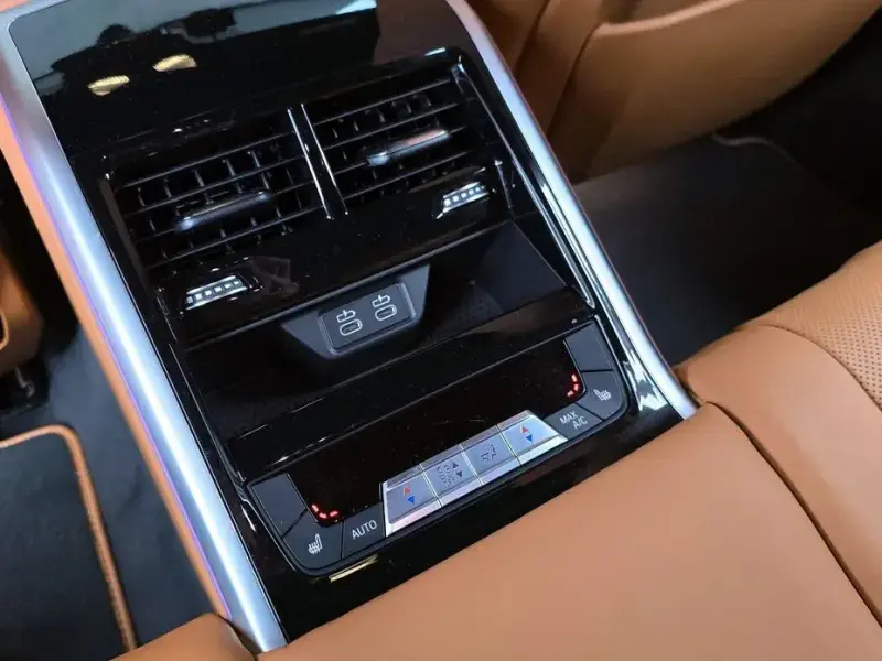 2022 BMW 8 серии с пробегом 19 012 км