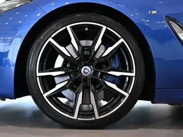 2023 BMW 8 серии с пробегом 62 989 км