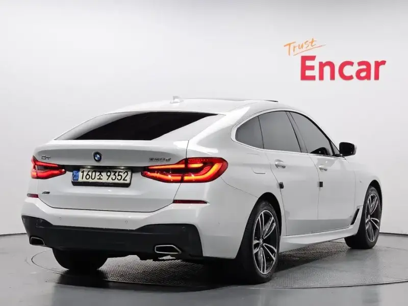 2021 BMW 6 серии с пробегом 125 855 км