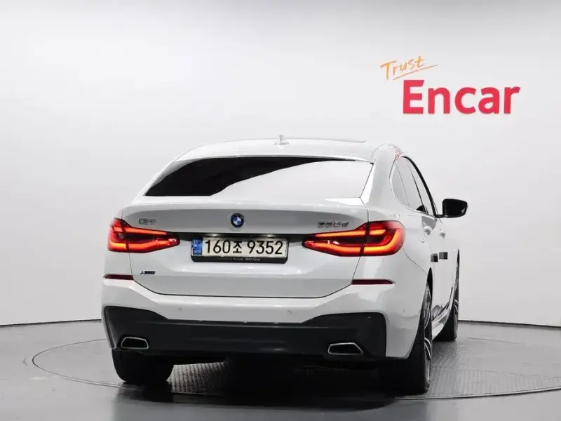 2021 BMW 6 серии с пробегом 125 855 км