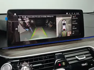2021 BMW 6 серии с пробегом 125 855 км