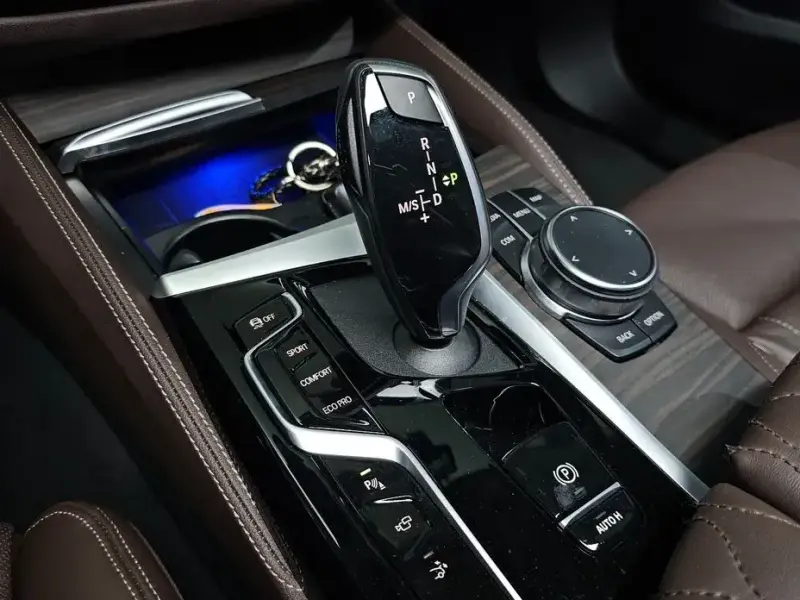 2023 BMW 6 серии с пробегом 74 259 км