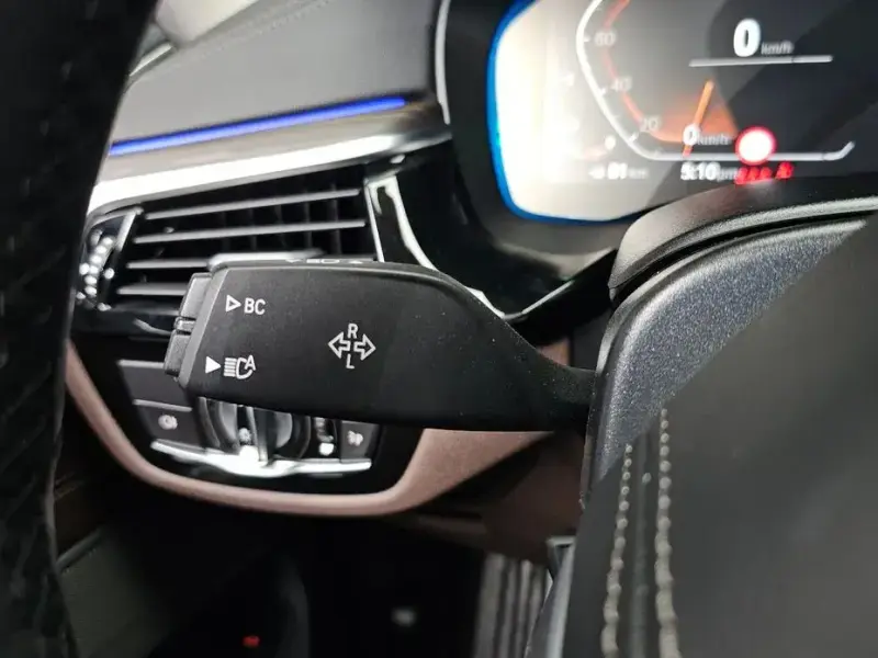 2023 BMW 6 серии с пробегом 74 259 км