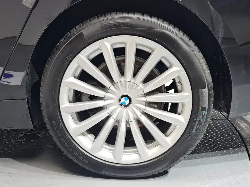 2023 BMW 6 серии с пробегом 74 259 км