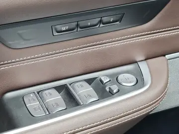 2023 BMW 6 серии с пробегом 74 259 км