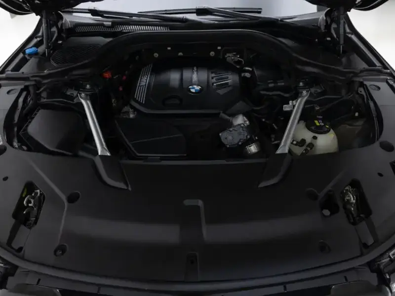 2022 BMW 6 серии с пробегом 83 800 км
