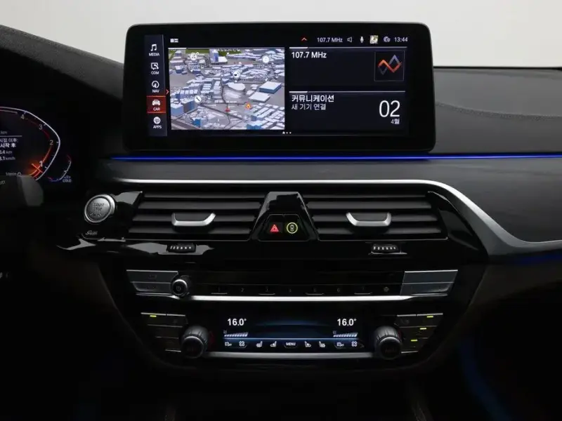 2022 BMW 6 серии с пробегом 83 800 км