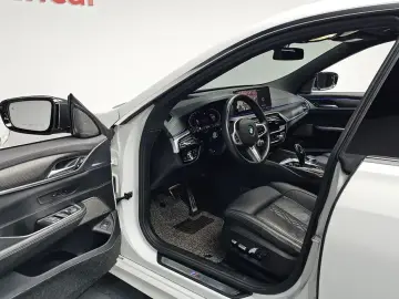 2020 BMW 6 серии с пробегом 20 526 км