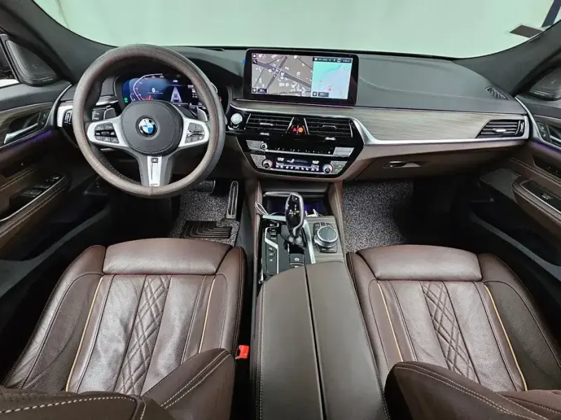 2021 BMW 6 серии с пробегом 68 019 км