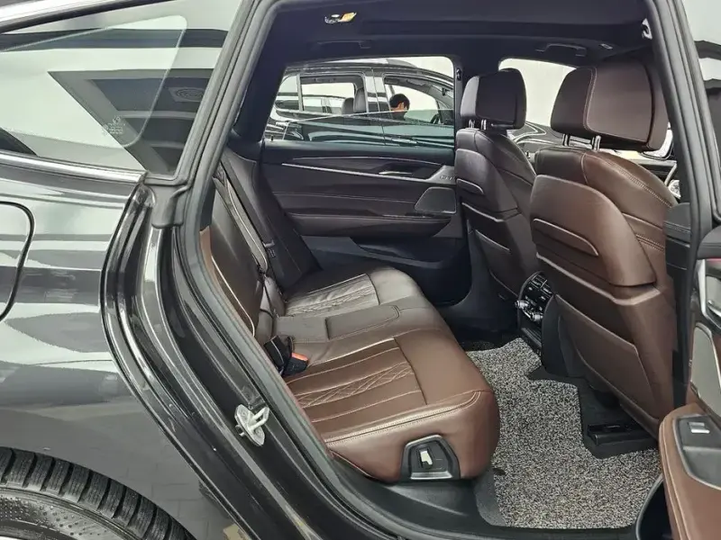 2021 BMW 6 серии с пробегом 68 019 км
