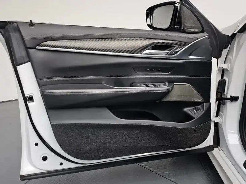 2020 BMW 6 серии с пробегом 20 526 км