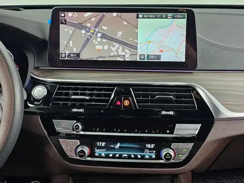 2021 BMW 6 серии с пробегом 68 019 км