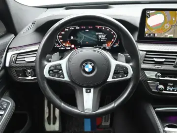 2023 BMW 6 серии с пробегом 102 586 км