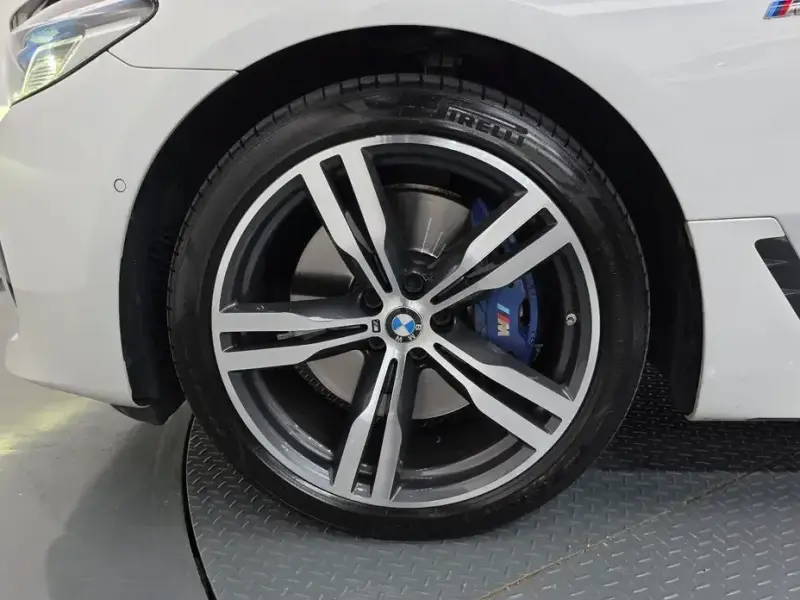 2022 BMW 6 серии с пробегом 62 079 км