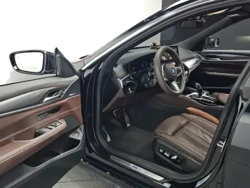 2022 BMW 6 серии с пробегом 115 836 км