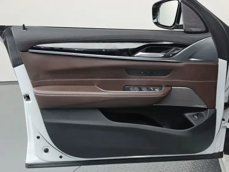 2022 BMW 6 серии с пробегом 62 079 км
