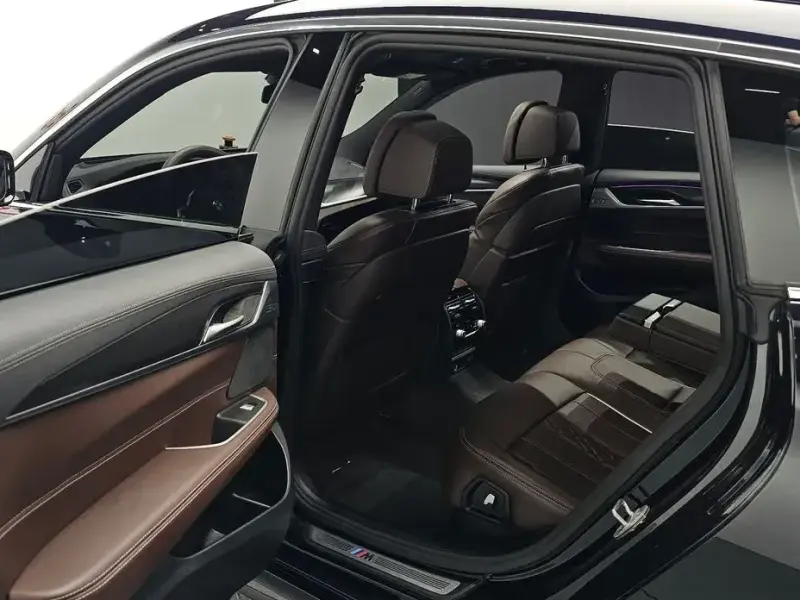2022 BMW 6 серии с пробегом 115 836 км