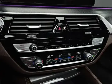 2022 BMW 6 серии с пробегом 115 836 км