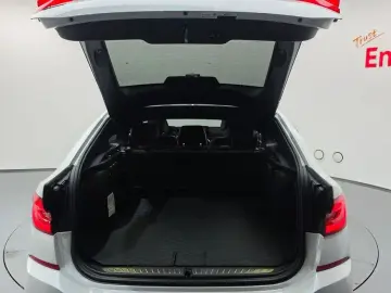2022 BMW 6 серии с пробегом 62 079 км