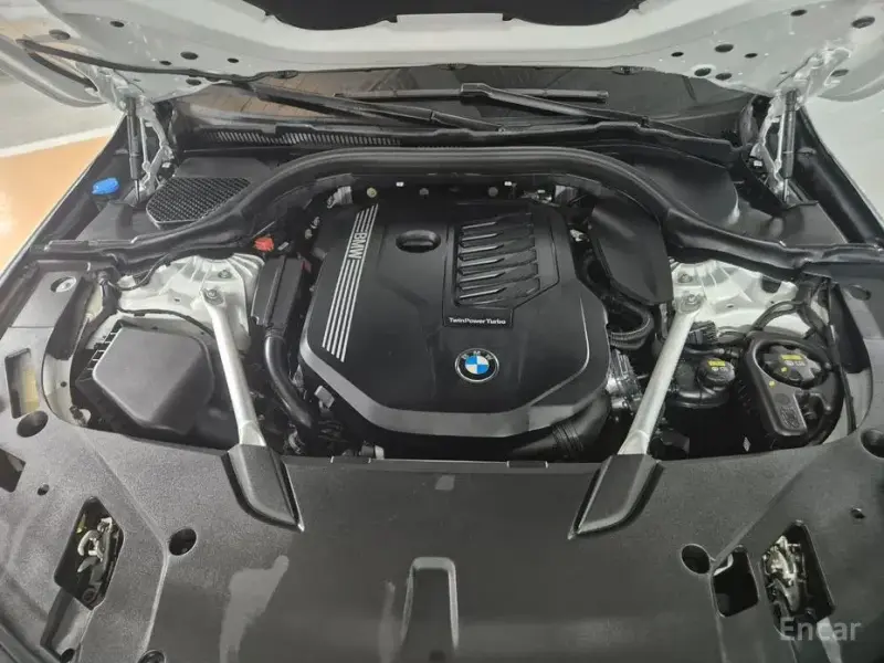 2022 BMW 6 серии с пробегом 70 864 км