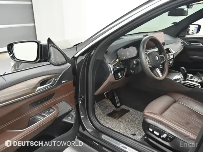 2021 BMW 6 серии с пробегом 68 010 км