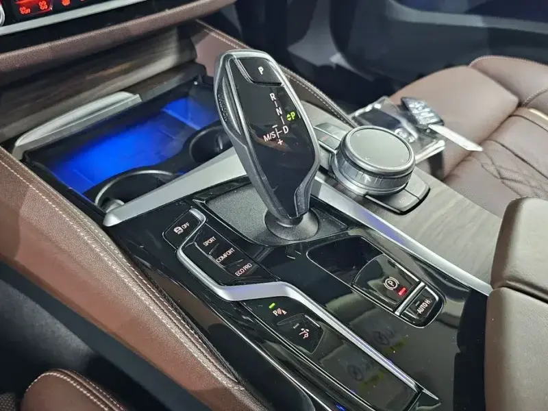 2022 BMW 6 серии с пробегом 67 299 км