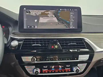 2022 BMW 6 серии с пробегом 67 299 км